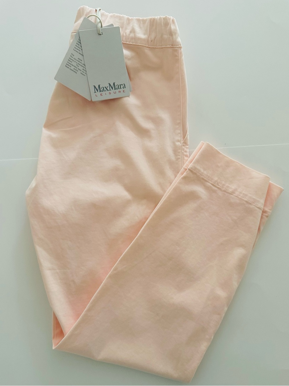 NWT MaxMara Leisure Pale pink Cotton pants, * small shadow mark lower leg,size 8